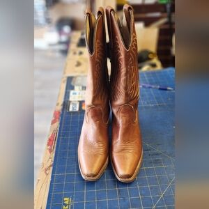 $55 Frye Women's Boots Size 9 B